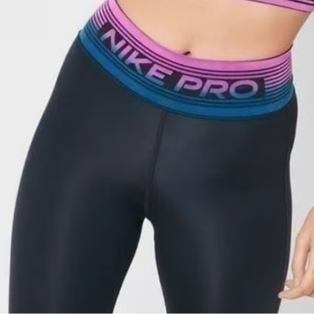 * Nike Pro Women's 7/8 training tights Dri-Fit